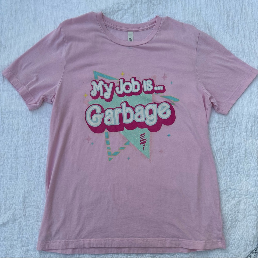 Graphic Tee Womens Large‎